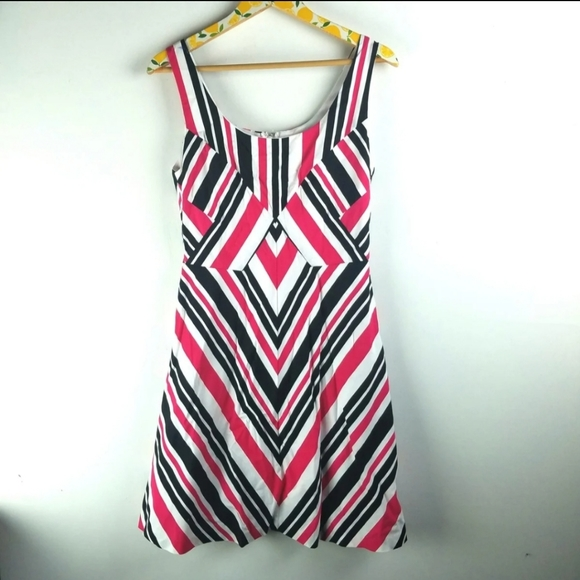 Maurices Dress Sz 10 Pink BlackPink, white and black Magenta Sz 9/10 M‎ - Picture 1 of 4